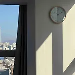 Warm House 10Sec From Gangnam Station