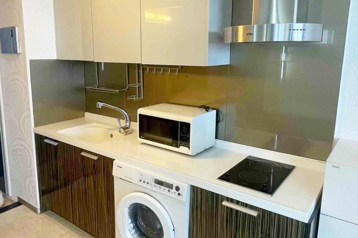 Warm House 10sec From Gangnam Station