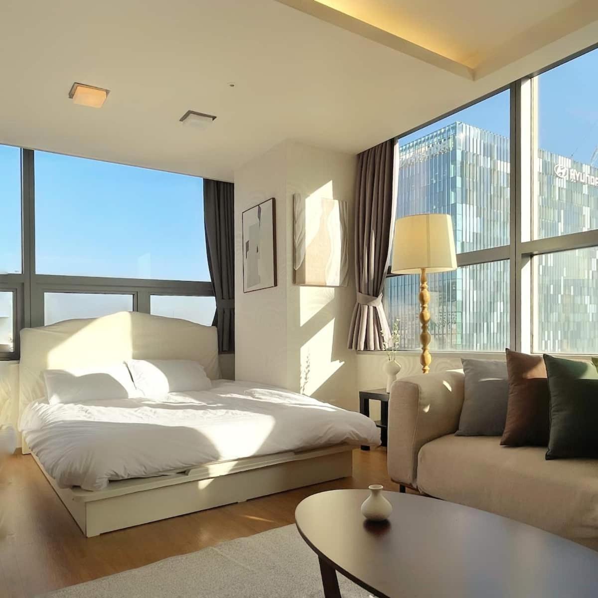 Warm House 10sec From Gangnam Station Seoul